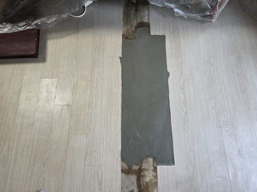 충남 누수탐지 배방읍 빌라 3층 안방 벽면 시공 후기 사진