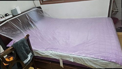 충북 누수탐지 누수 원인 확인 후 배관 보수와 천장 복구를 진행하는 모습