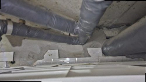 부평구 누수탐지 열화상 카메라와 청음탐지기를 활용한 누수 위치 확인 모습