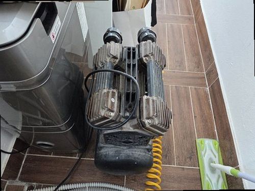 성동구 누수탐지 천장 물자국과 배관 누수 흔적을 확인하는 현장