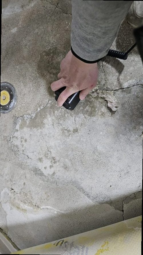 오산 누수탐지 수도계량기 별침과 누수 점검 과정을 확인하는 현장
