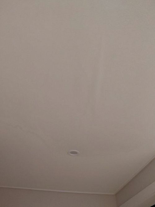 제물포구 누수탐지 송현동 누수탐지 아파트 아랫집 욕실 천장 얼룩 사례
