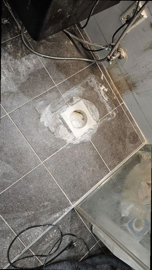 병점구 누수탐지 정남동 상가 1층 화장실 벽면 시공 후기 사진