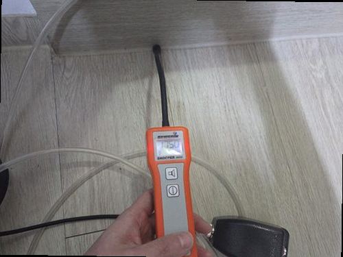 만안구 누수탐지 천장 누수 흔적과 벽면 수분 상태를 확인하는 현장 점검