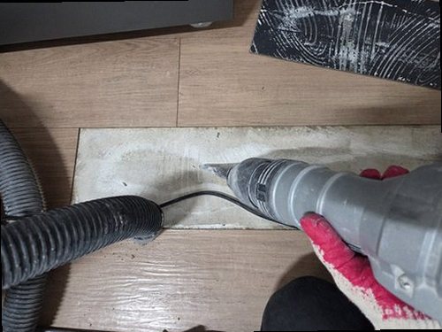송파구 누수탐지 천장 얼룩과 계량기 별침을 확인하는 누수 점검 현장