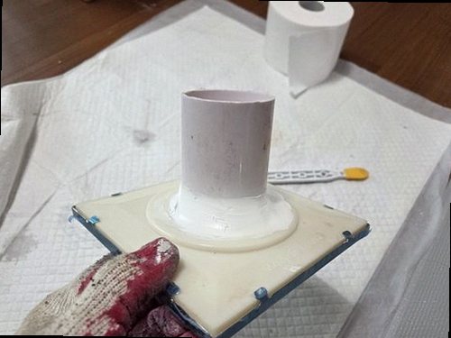 기흥구 누수탐지 보일러와 난방 분배기 주변을 점검하는 현장 모습