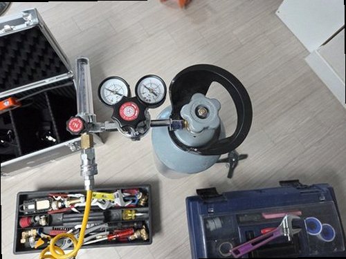 계양구 누수탐지 가스탐지기와 청음탐지기로 누수 위치를 확인하는 현장