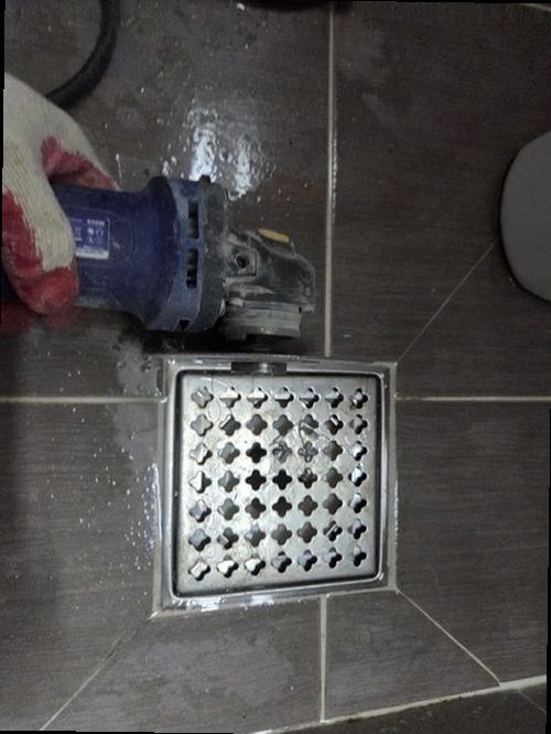성북구 누수탐지 천장 누수 흔적과 배관 점검 현장