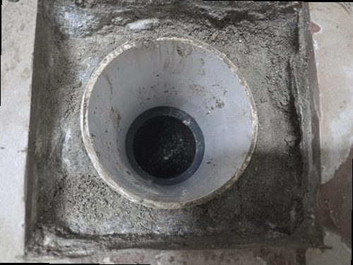 청주시 흥덕구 누수탐지 수도계량기 별침과 누수 점검 과정을 확인하는 현장