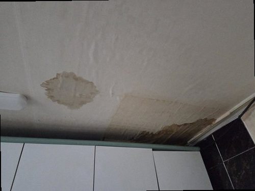 부산 서구 누수탐지 아미동 누수탐지 아랫집욕실물샘 천장 얼룩 뒤에 숨은 누수 원인