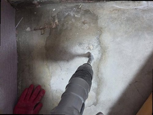 부산진구 누수탐지 보일러와 분배기 주변 배관 구조를 확인하는 현장