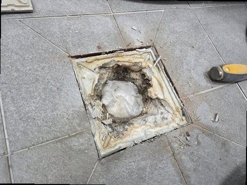부산진구 누수탐지 천장 누수 흔적과 계량기 별침을 확인하는 현장 점검