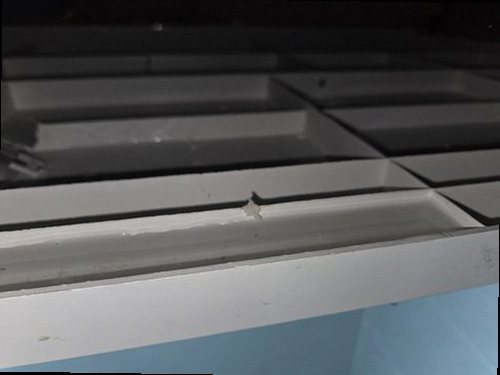 부산진구 누수탐지 연지동 누수탐지 아파트 베란다 바닥 얼룩 확인 신호 3가지