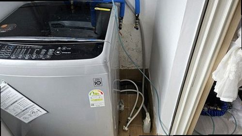 대전 서구 누수탐지 수도계량기 별침과 누수 점검 과정을 보여주는 이미지