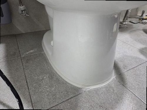 사하구 누수탐지 괴정동 상가건물 1층 창고 천장 시공 후기 사진